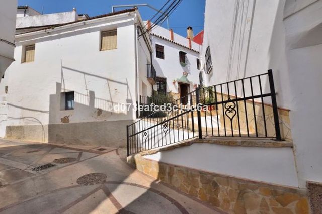 5 camera da letto Casa in vendita in Benaoján con piscina garage - 275.000 € (Rif: 10128532)