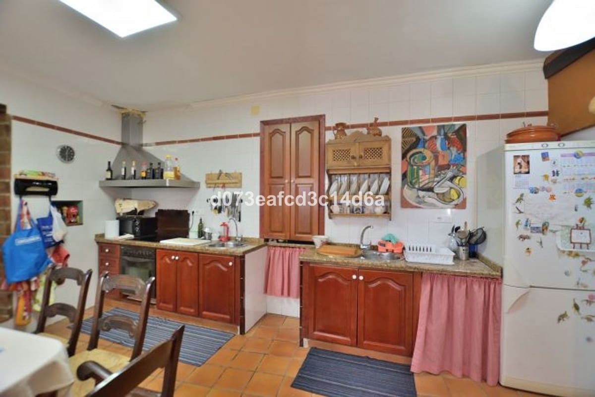 5 camera da letto Casa in vendita in Benaojan con piscina garage - 275.000 € (Rif: 10128532)