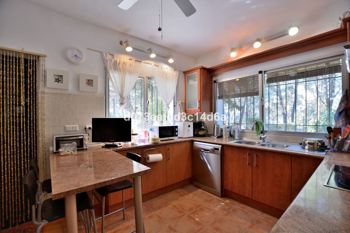 3 Zimmer Villa zu verkaufen in Ronda mit Pool Garage - 490.000 € (Ref: 10128533)