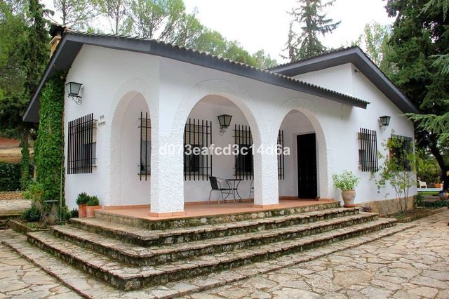 3 Zimmer Villa zu verkaufen in Ronda mit Pool Garage - 490.000 € (Ref: 10128533)