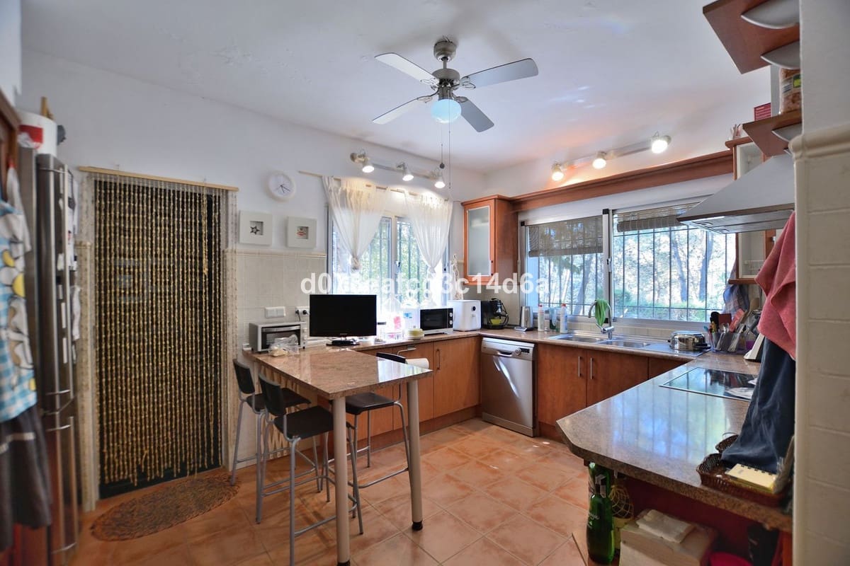 3 Zimmer Villa zu verkaufen in Ronda mit Pool Garage - 490.000 € (Ref: 10128533)