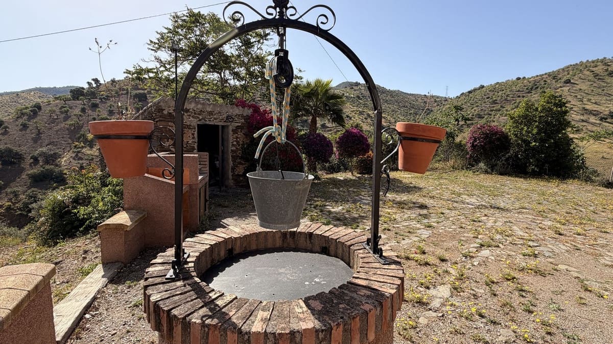 3 bedroom Finca/Country House for sale in Almogia with pool garage - € 259,000 (Ref: 10128544)