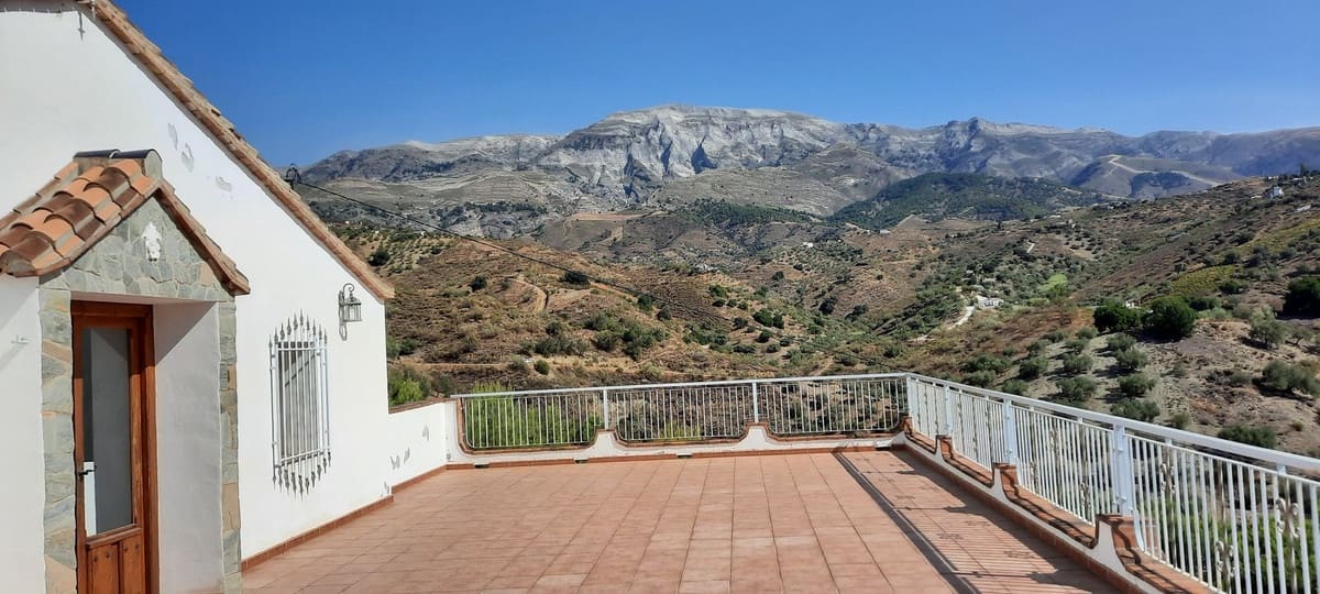 4 chambre Finca/Maison de Campagne à vendre à Sedella avec piscine garage - 515 000 € (Ref: 10128548)