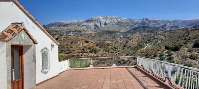 4 chambre Finca/Maison de Campagne à vendre à Sedella avec piscine garage - 515 000 € (Ref: 10128548)