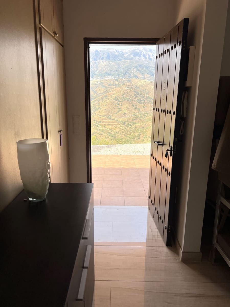 3 quarto Moradia para venda em Canillas de Aceituno com piscina garagem - 281 400 € (Ref: 10128550)
