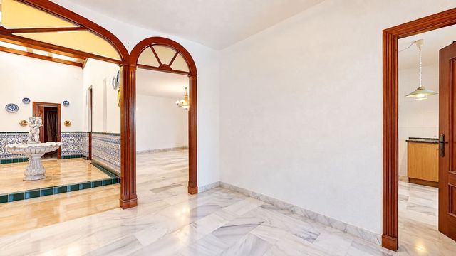 7 sovrum Villa till salu i Arroyo de la Miel, Benalmádena - 780 000 € (Ref: 10128558)