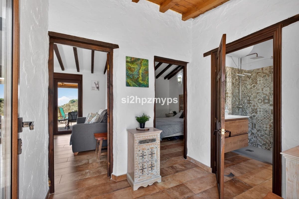 1 soveværelse Villa til salg i Frigiliana med garage - € 249.000 (Ref: 10128562)