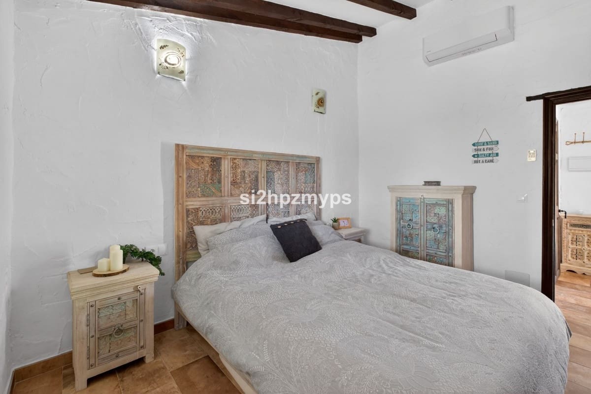 1 soveværelse Villa til salg i Frigiliana med garage - € 249.000 (Ref: 10128562)