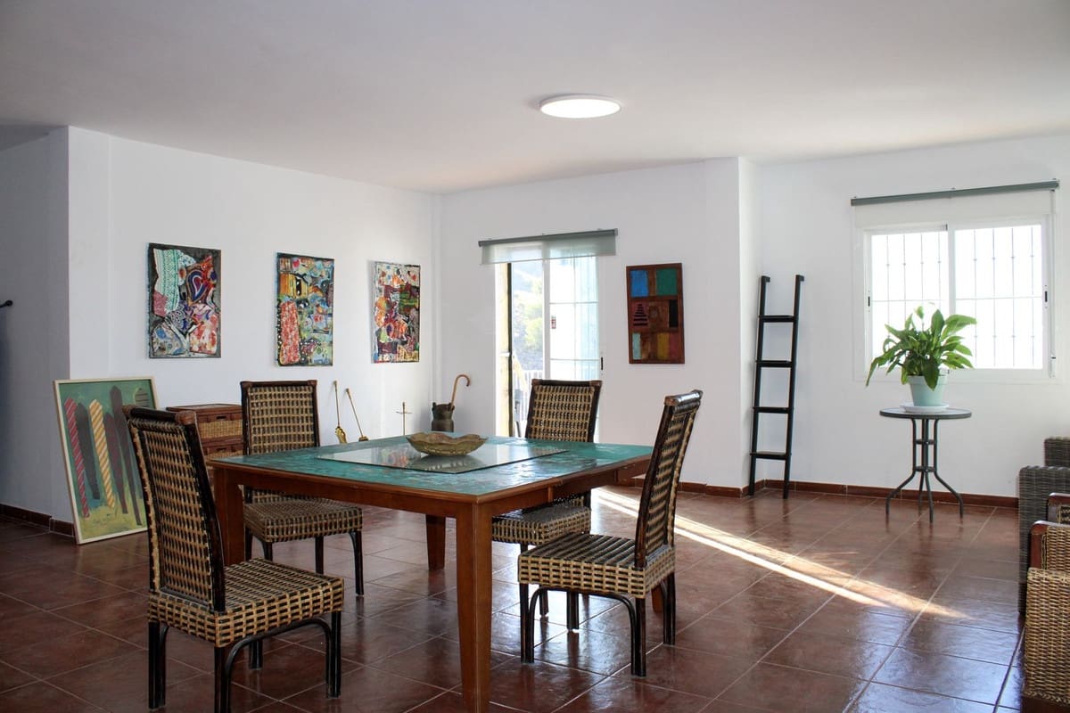 3 chambre Villa/Maison à vendre à Frigiliana avec piscine garage - 950 000 € (Ref: 10128564)