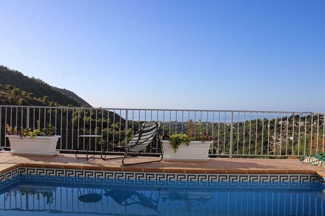 3 chambre Villa/Maison à vendre à Frigiliana avec piscine garage - 950 000 € (Ref: 10128564)
