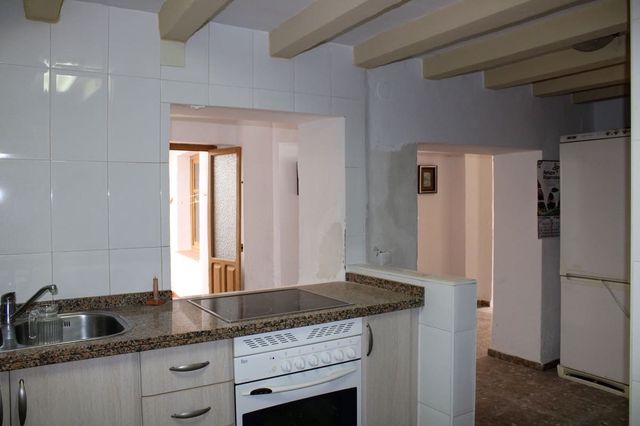 4 chambre Maison de Ville à vendre à Maro - Cuevas de Nerja, Nerja - 300 000 € (Ref: 10128565)