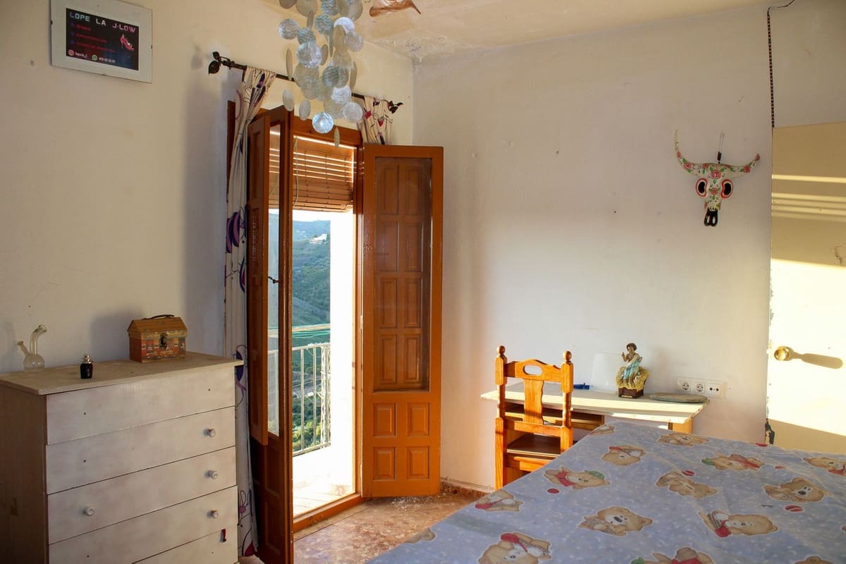 4 sovrum Lägenhet till salu i Frigiliana - 319 900 € (Ref: 10128567)