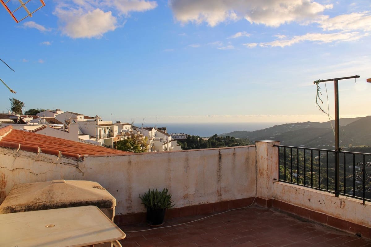 4 sovrum Lägenhet till salu i Frigiliana - 319 900 € (Ref: 10128567)