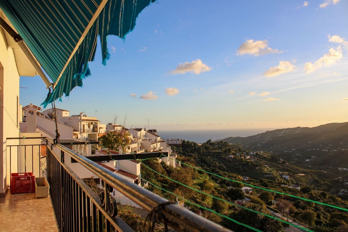 4 sovrum Lägenhet till salu i Frigiliana - 319 900 € (Ref: 10128567)