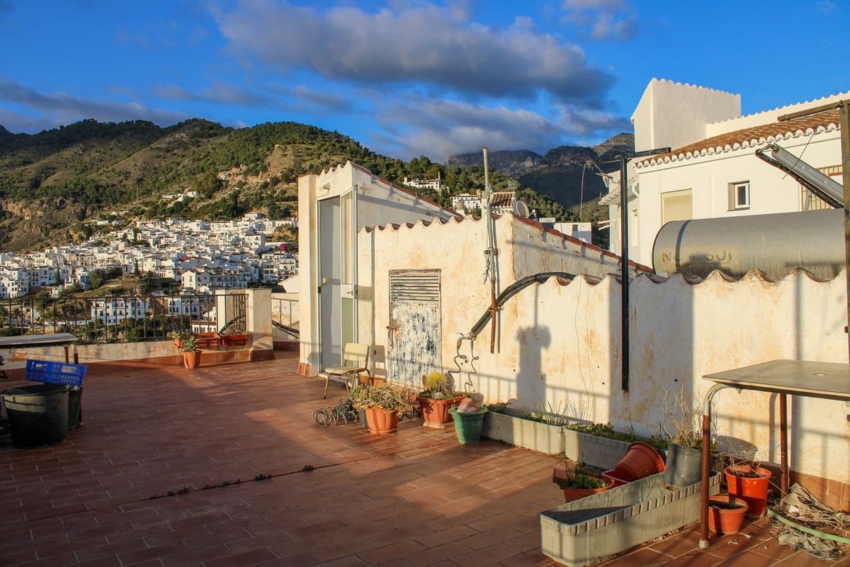 4 sovrum Lägenhet till salu i Frigiliana - 319 900 € (Ref: 10128567)