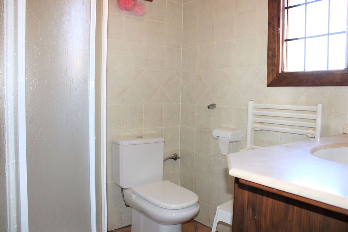 Chalet de 3 habitaciones en Frigiliana en venta con garaje - 950.000 € (Ref: 10128568)