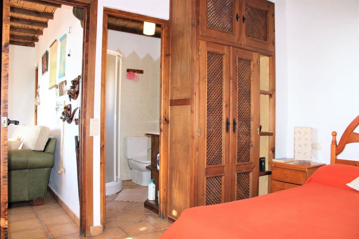 Chalet de 3 habitaciones en Frigiliana en venta con garaje - 950.000 € (Ref: 10128568)