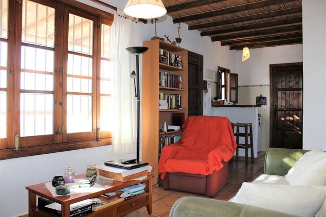 Chalet de 3 habitaciones en Frigiliana en venta con garaje - 950.000 € (Ref: 10128568)