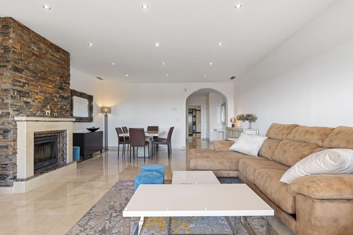 3 soveværelse Lejlighed til salg i Benahavis med swimmingpool garage - € 620.000 (Ref: 10128570)