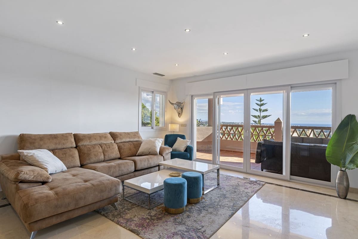 3 soveværelse Lejlighed til salg i Benahavis med swimmingpool garage - € 620.000 (Ref: 10128570)