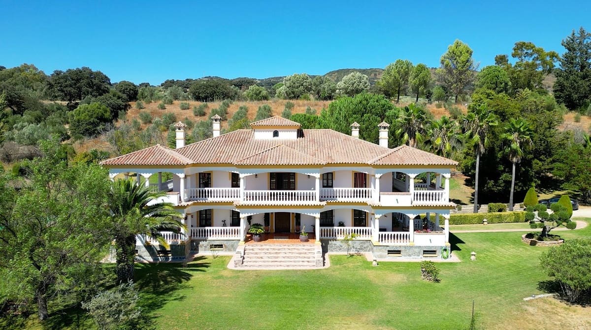 5 soverom Finca/Herregård til salgs i Ronda med svømmebasseng garasje - € 1 600 000 (Ref: 10128574)
