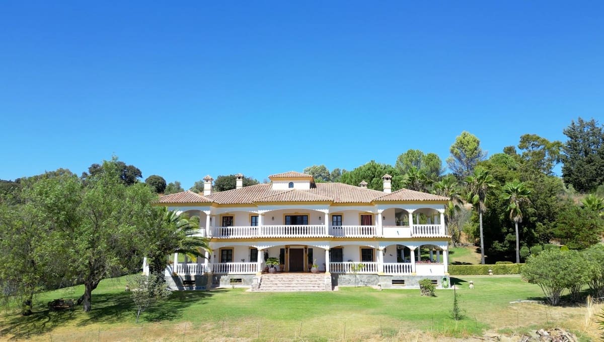 5 soverom Finca/Herregård til salgs i Ronda med svømmebasseng garasje - € 1 600 000 (Ref: 10128574)