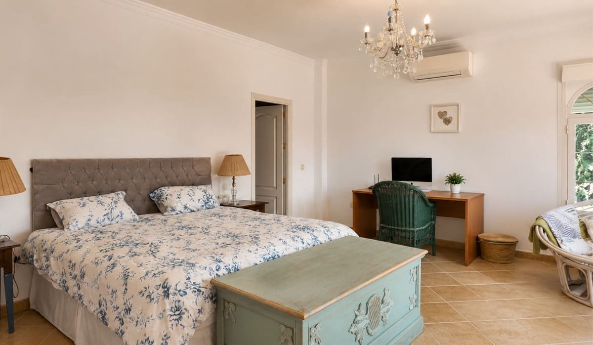 6 Zimmer Finca/Landgut zu verkaufen in Ronda mit Pool Garage - 805.000 € (Ref: 10128576)