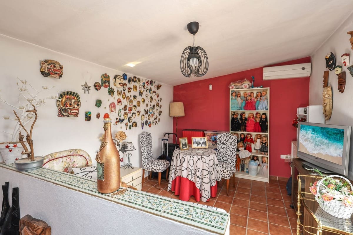 2 sypialnia Willa na sprzedaż w Cartama z basenem - 240 000 € (Ref: 10128577)