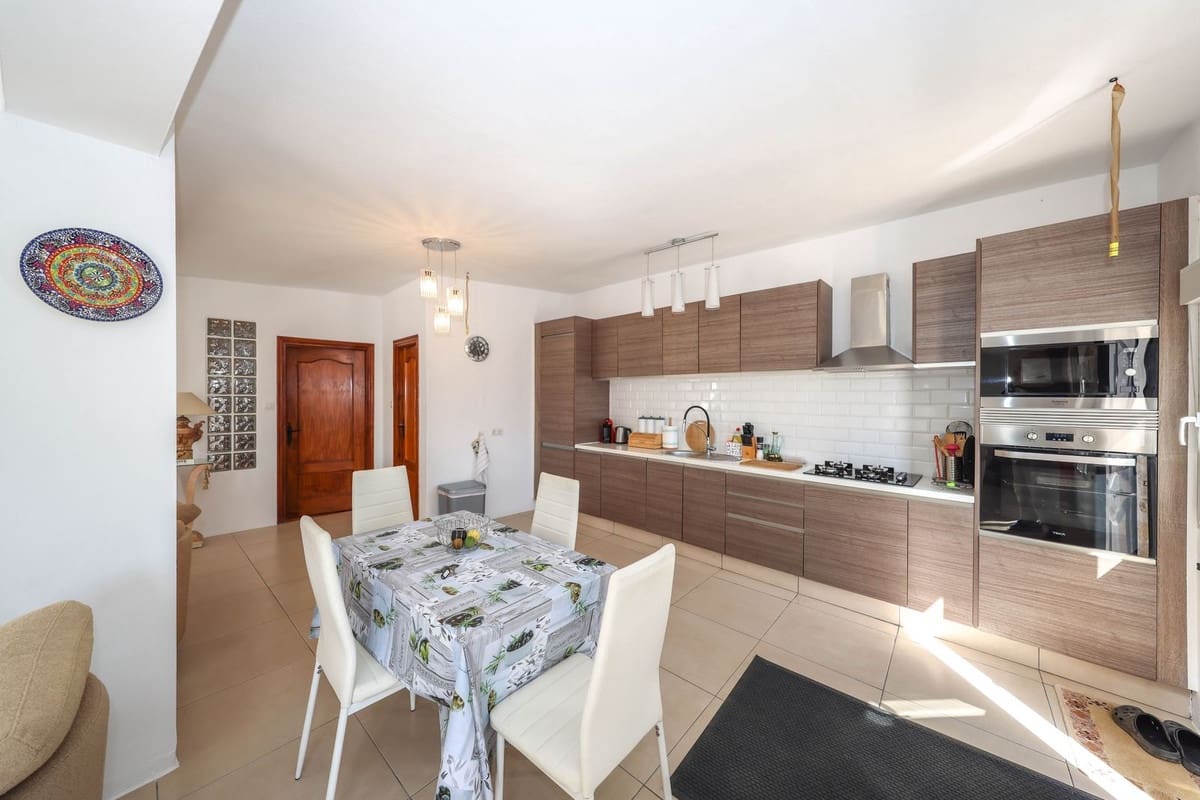 3 quarto Casa em Banda para venda em Tolox - 195 000 € (Ref: 10128578)