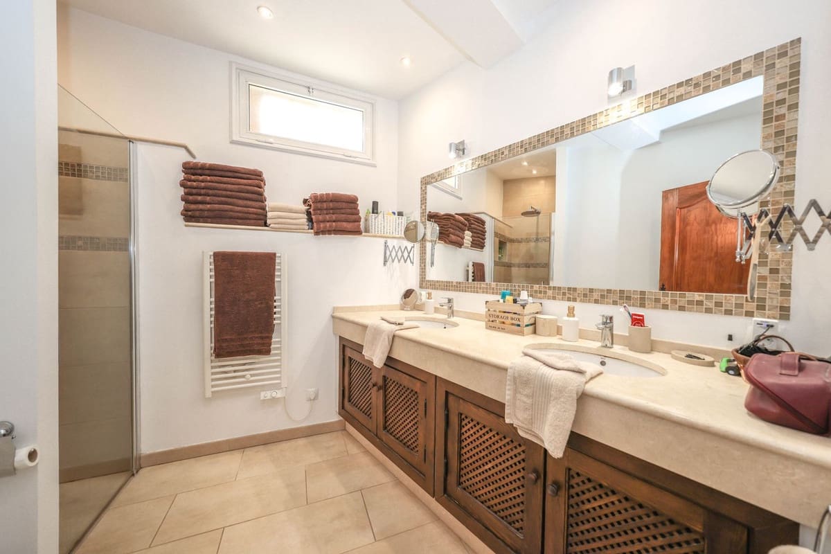 3 quarto Casa em Banda para venda em Tolox - 195 000 € (Ref: 10128578)