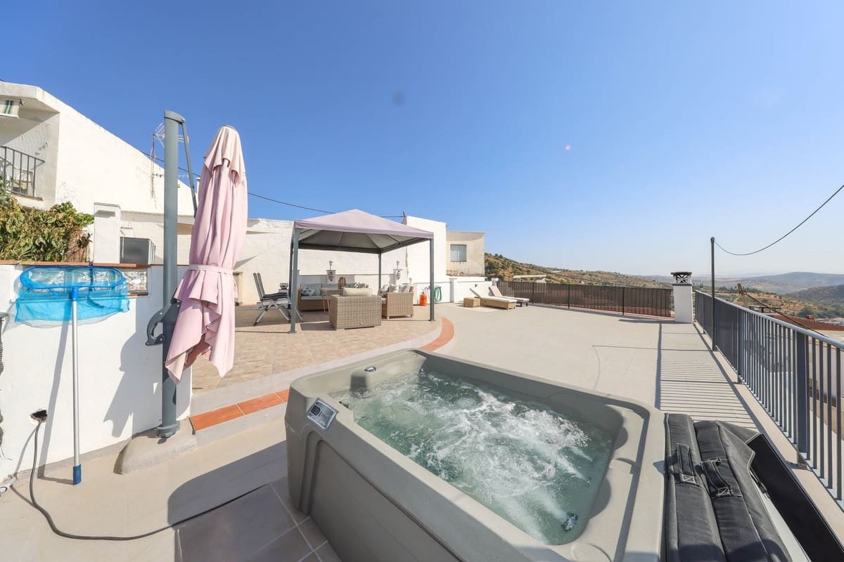 3 quarto Casa em Banda para venda em Tolox - 195 000 € (Ref: 10128578)
