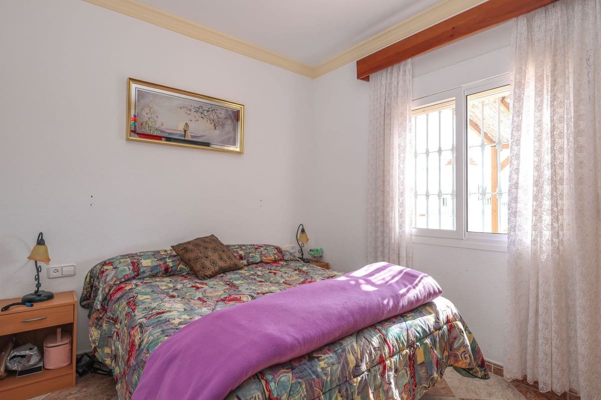 3 bedroom Finca/Country House for sale in Alora with pool garage - € 580,000 (Ref: 10128580)