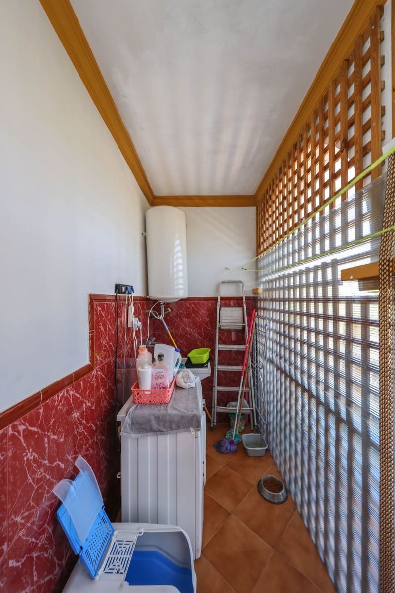 3 bedroom Finca/Country House for sale in Alora with pool garage - € 580,000 (Ref: 10128580)