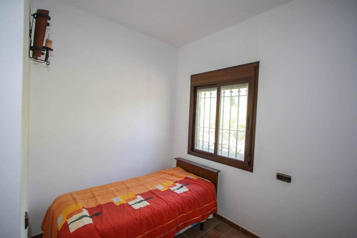 3 sovrum Villa till salu i Pizarra med pool garage - 625 000 € (Ref: 10128581)