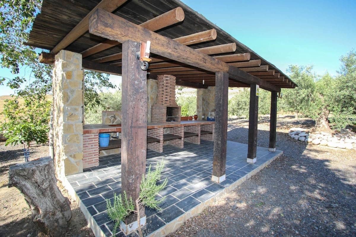 3 sovrum Villa till salu i Pizarra med pool garage - 625 000 € (Ref: 10128581)
