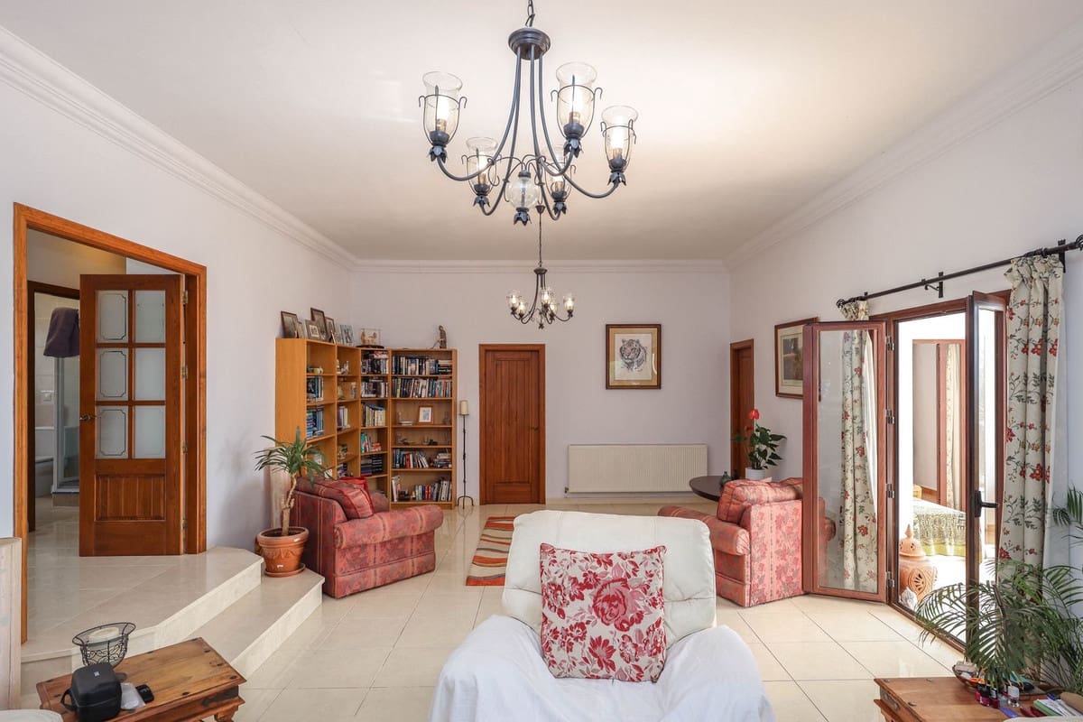 3 sovrum Villa till salu i Casarabonela med pool garage - 660 000 € (Ref: 10128582)