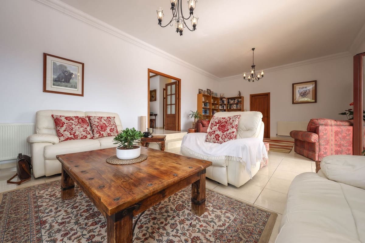3 sovrum Villa till salu i Casarabonela med pool garage - 660 000 € (Ref: 10128582)