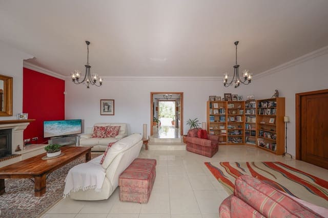 3 sovrum Villa till salu i Casarabonela med pool garage - 660 000 € (Ref: 10128582)