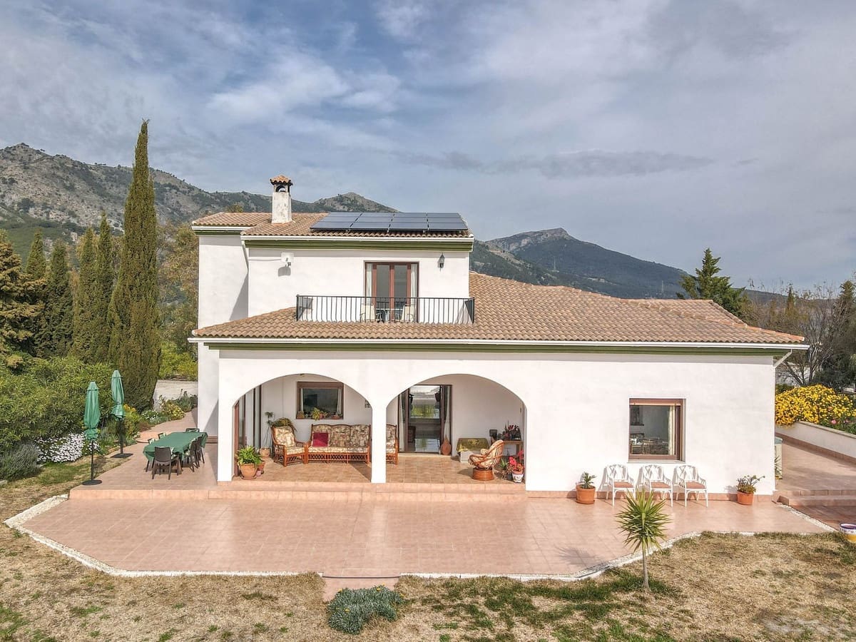 3 sovrum Villa till salu i Casarabonela med pool garage - 660 000 € (Ref: 10128582)