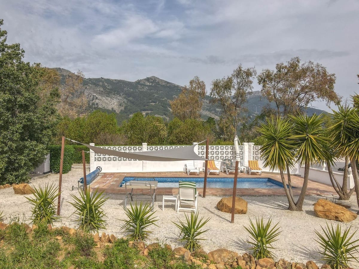 3 sovrum Villa till salu i Casarabonela med pool garage - 660 000 € (Ref: 10128582)