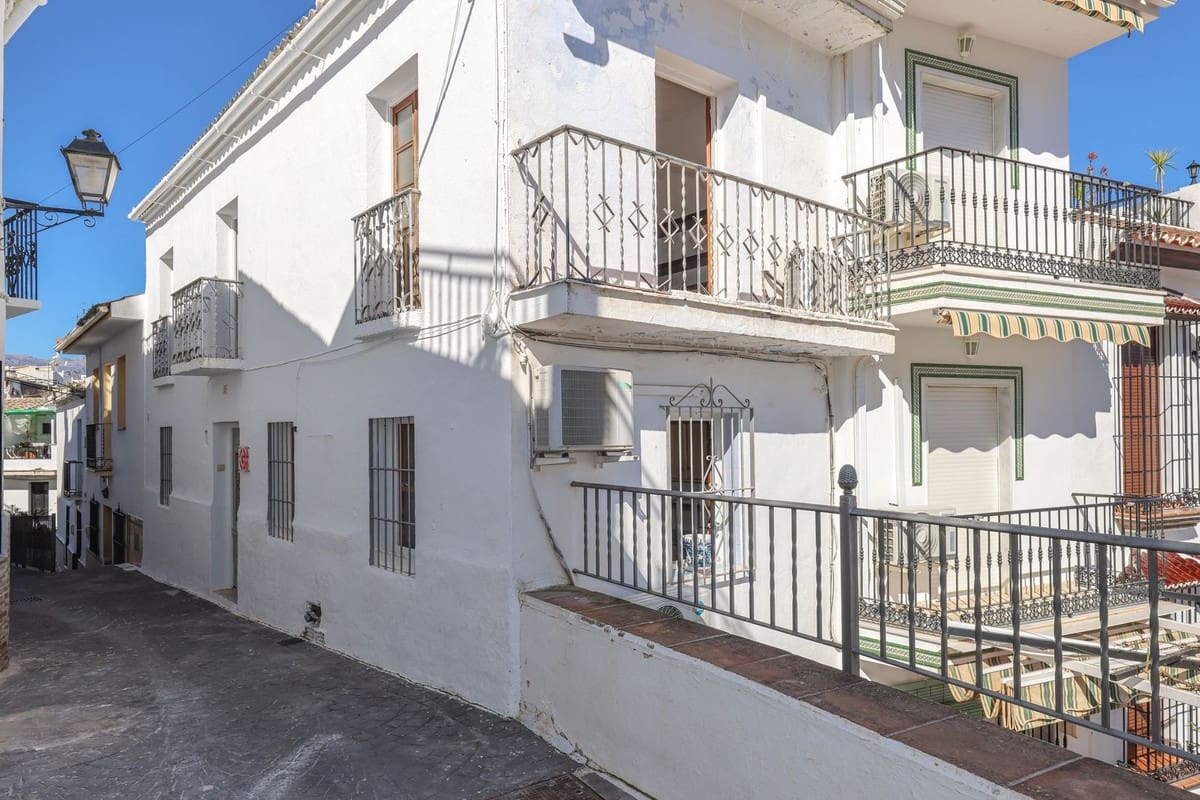 3 quarto Casa em Banda para venda em Guaro - 212 000 € (Ref: 10128583)