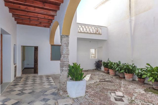 7 bedroom Townhouse for sale in Casarabonela - € 495,000 (Ref: 10128584)