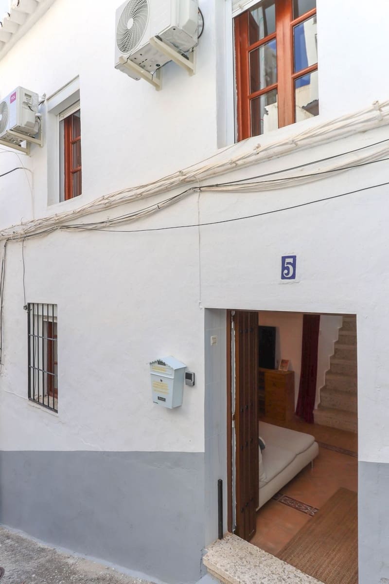 5 quarto Casa em Banda para venda em Tolox - 175 000 € (Ref: 10128585)