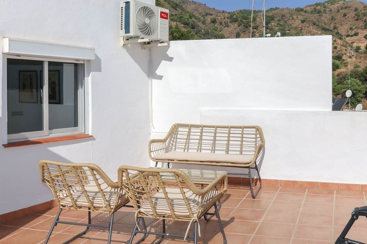 5 quarto Casa em Banda para venda em Tolox - 175 000 € (Ref: 10128585)