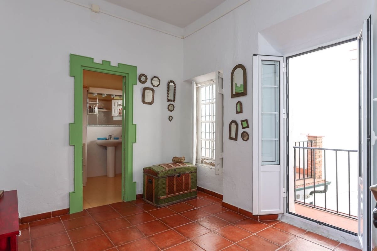 5 bedroom Townhouse for sale in Tolox - € 534,000 (Ref: 10128587)