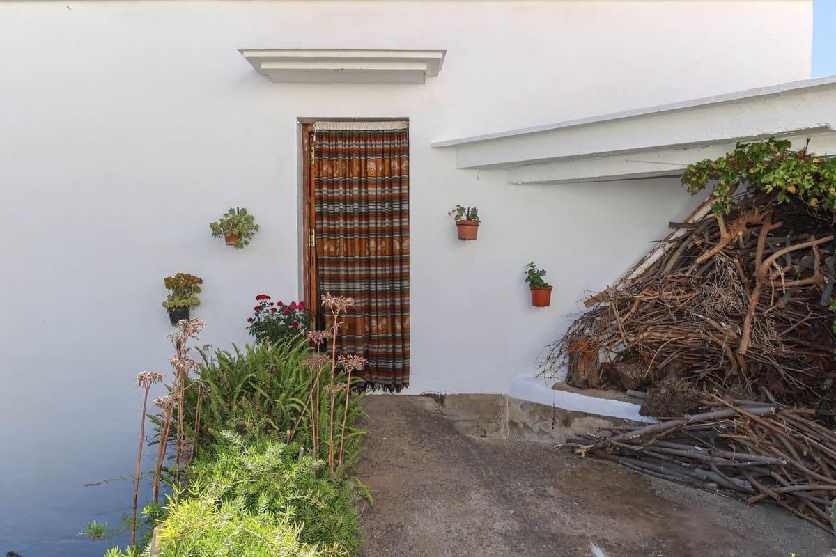 4 bedroom Townhouse for sale in Casarabonela with garage - € 1,000,000 (Ref: 10128588)