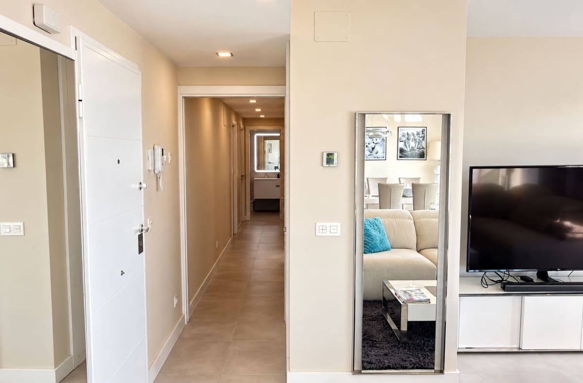 Apartamento de 3 habitaciones en Las Lagunas de Mijas en venta con piscina garaje - 1.170.000 € (Ref: 10128596)