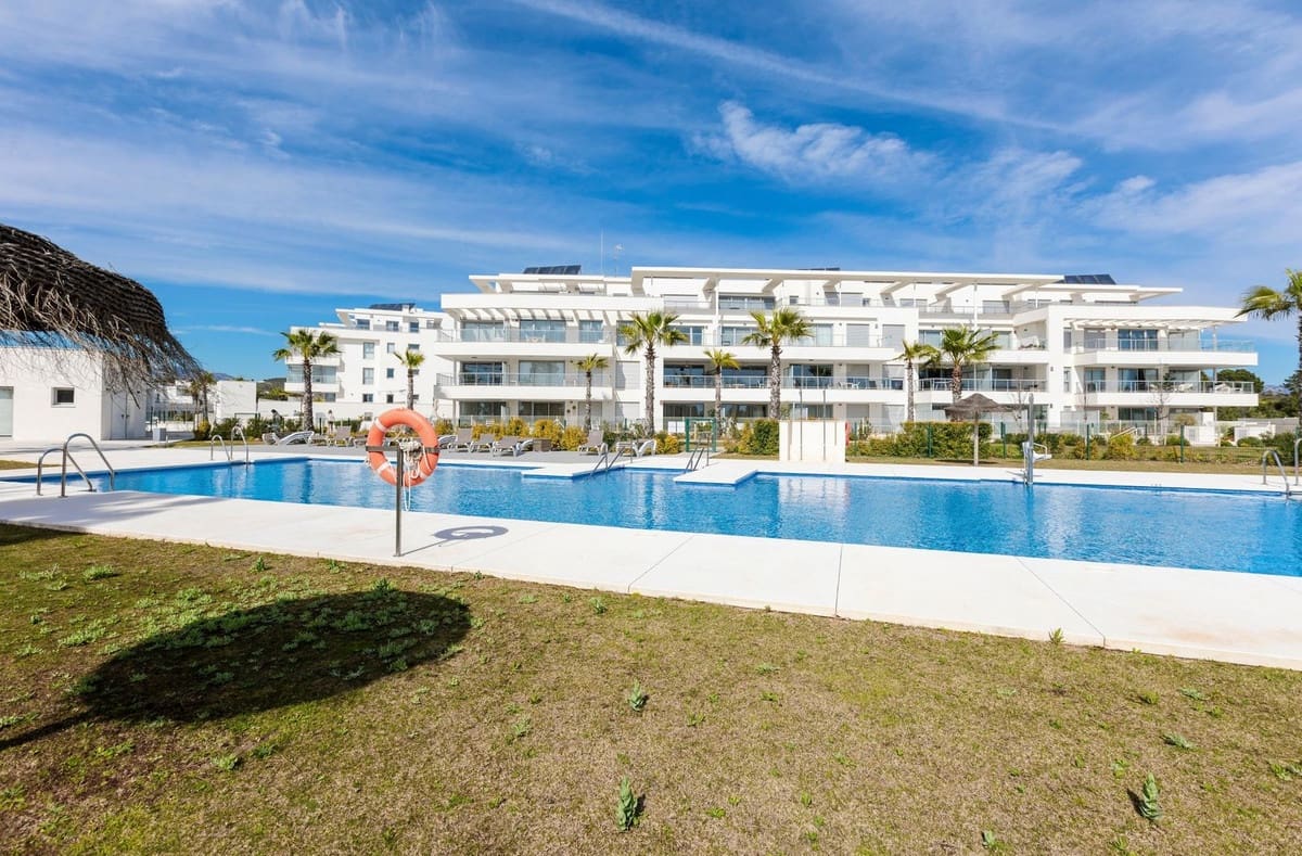 Apartamento de 3 habitaciones en Las Lagunas de Mijas en venta con piscina garaje - 1.170.000 € (Ref: 10128596)