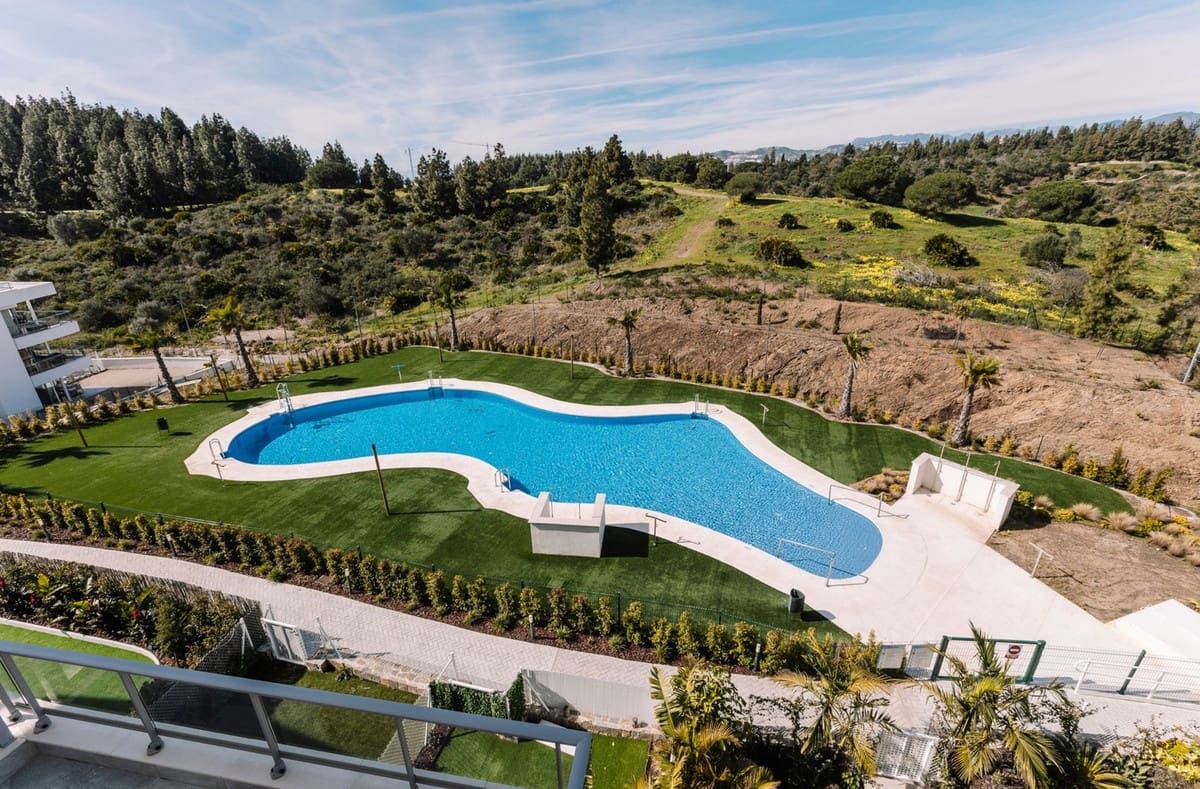 Apartamento de 3 habitaciones en Las Lagunas de Mijas en venta con piscina garaje - 1.170.000 € (Ref: 10128596)