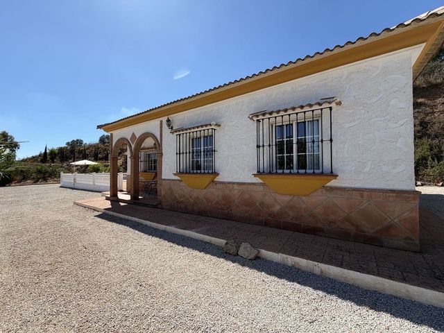 3 camera da letto Villa in vendita in Colmenar con piscina garage - 329.000 € (Rif: 10128604)